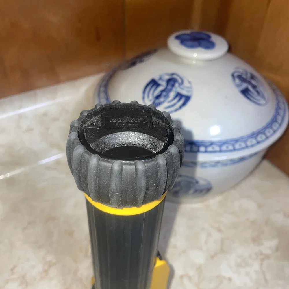 Rayovac Flashlight With Tilt Head.‎ - Tested Works Great